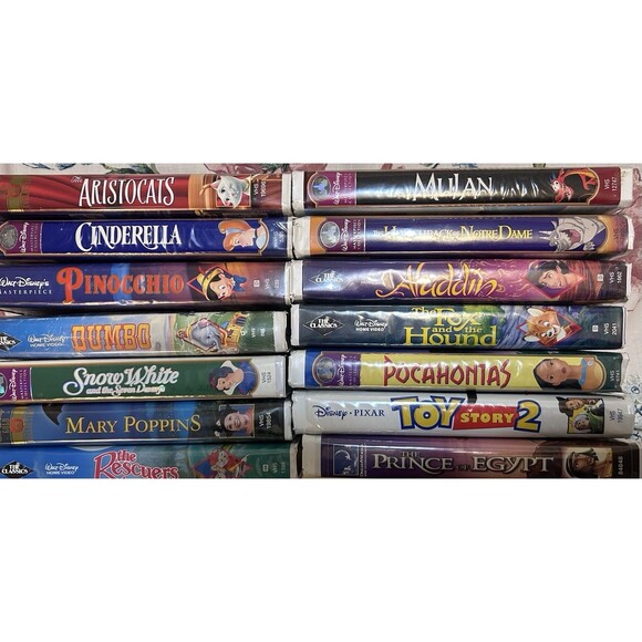 Lot of 14 Disney VHS tapes Pre-Owned. Tested And Play Very Good!!! - Picture 1 of 3